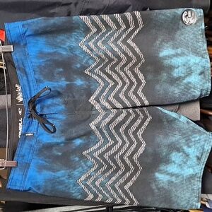 O'Neill Wave Cult Surf Shorts Size 36 - Vibrant Quick-Dry Beachwear